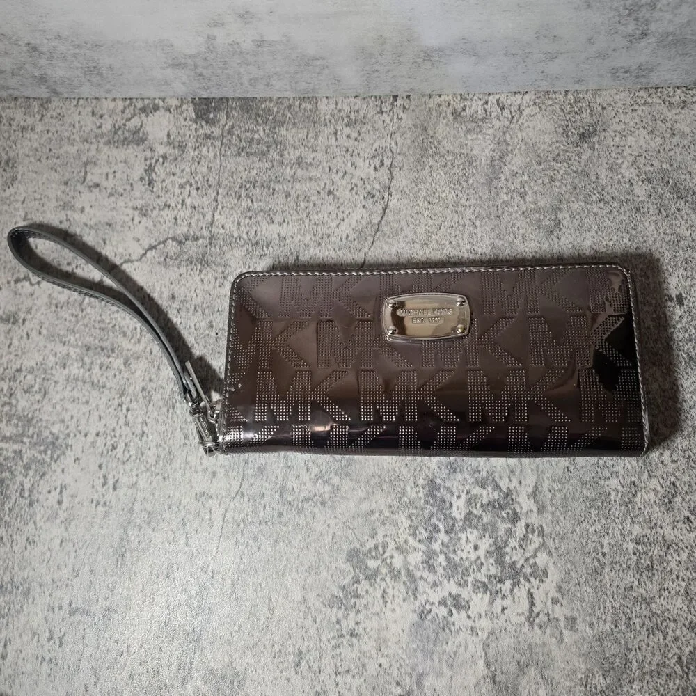 Michael Kors Metallic Zip Around Wallet Silver Mirror Metallic Good Condition